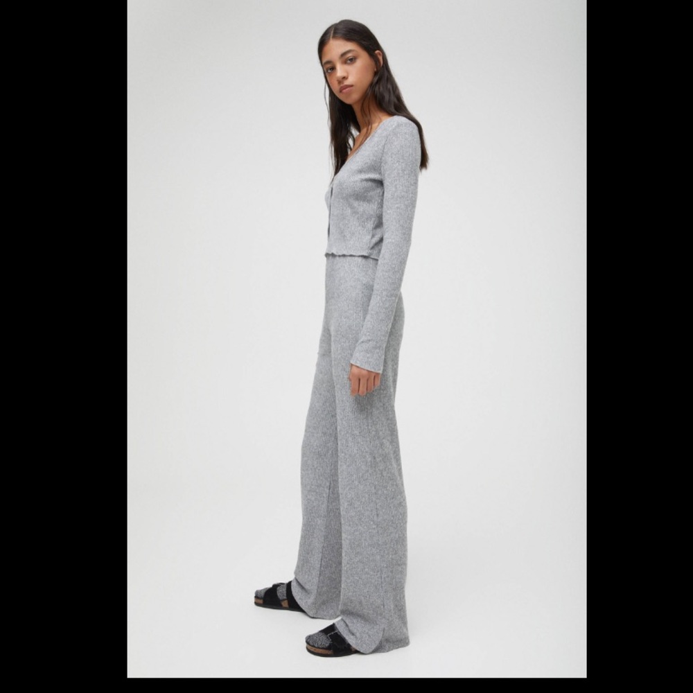 Nwt pull and bear knit ribbed flare pants